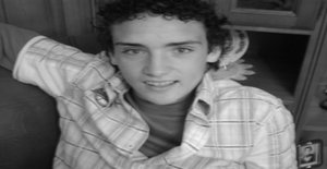 Olhos_azuis_69 32 years old I am from Lisboa/Lisboa, Seeking Dating Friendship with Woman