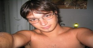 Funnyboy85 35 years old I am from Montijo/Setubal, Seeking Dating Friendship with Woman